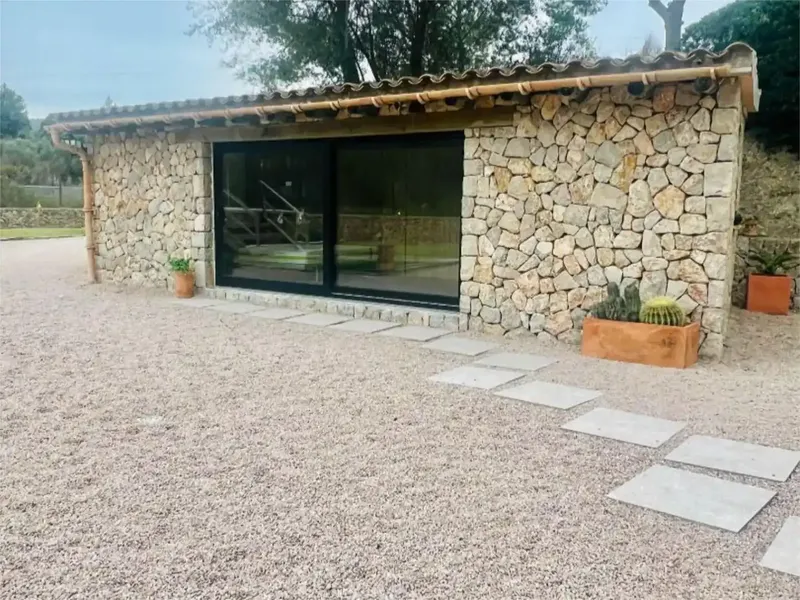 Maravillosa finca rústica en magnífico estado en Calvià con vistas panorámicas y total privacidad. La casa principal tiene dos plantas con t — photo 5
