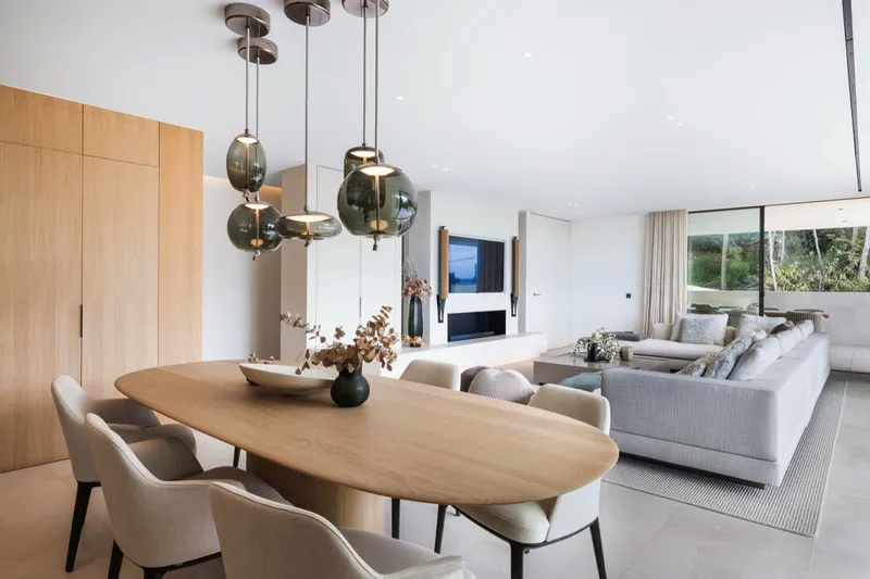 Newly constructed contemporary villa with panoramic vistas for sale in Portals Nous — photo 9