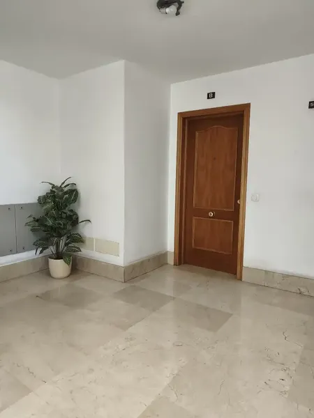 Second floor with elevator, in Son Ferriol — photo 1