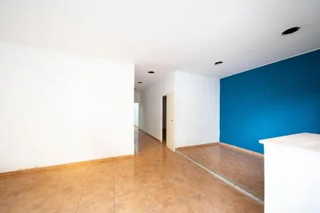 Business Premise - Palma de Mallorca (Nou Llevant), Built Surface 70m² — photo 2