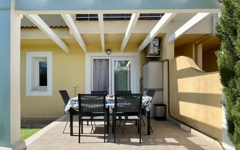 Apartamento con piscina en alquiler en Calle Pins 1 — photo 9