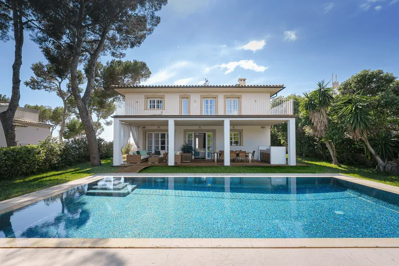 Villa with sea views in Costa d'en Blanes — photo 1