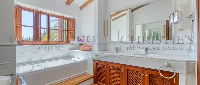 Fantastic finca in Calvia with a great garden and olive grove — photo 11