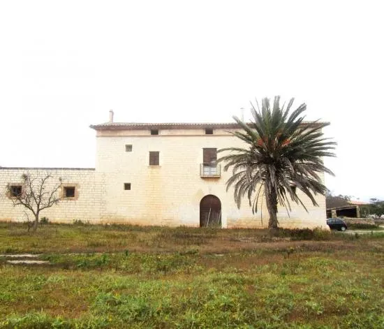 Opportunity Old House with Mallorcan character in Palma — photo 2