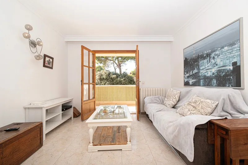 Bright 3-bedroom apartment with garage near the port of Cala Ratjada — photo 1