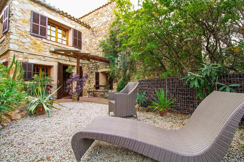 Ref. 2433C – Andratx – Beautiful village house with garden and pool — photo 5
