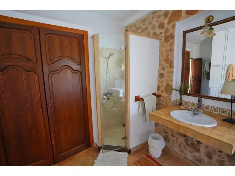 Spectacular rustic estate for sale in Vilafranca de Bonany, Es Puig area, approx. 13,024 m², with country house and annexes built — photo 12