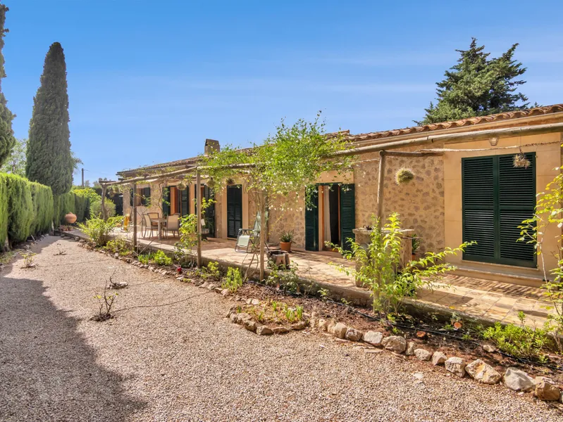 Charming finca in Valldemossa – Mediterranean living with character — photo 4