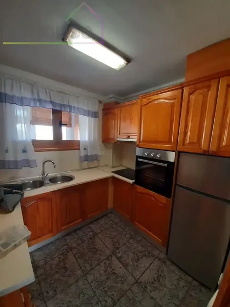 Can Pastilla, piso con ascensor semiamueblado. Recibidor, salón comedor, salita de estar, cocina amueblada y equipada, 2 dormitorios dobles, — photo 4