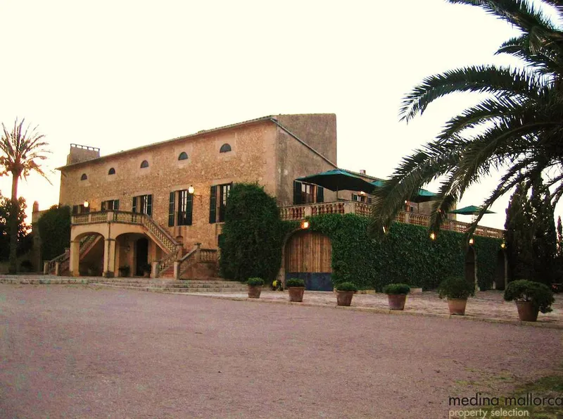 Finca for rent in Felanitx — photo 1