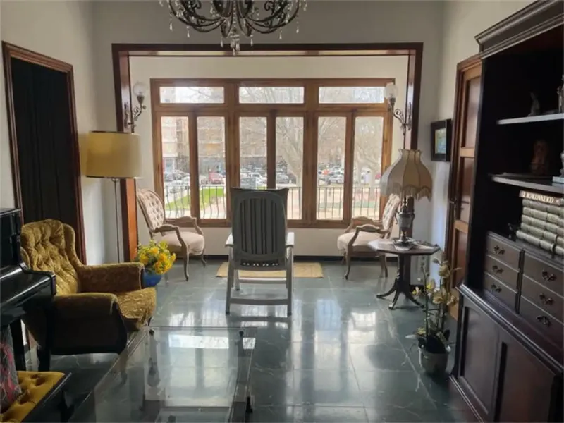 First floor apartment with 5 bedrooms in Inca, living-dining room, kitchen with office, laundry room, terrace on the floor and upper terrace — photo 8