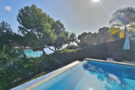 Cala d'Or, exclusive beachfront villa with holiday rental license near Cala Gran — photo 4