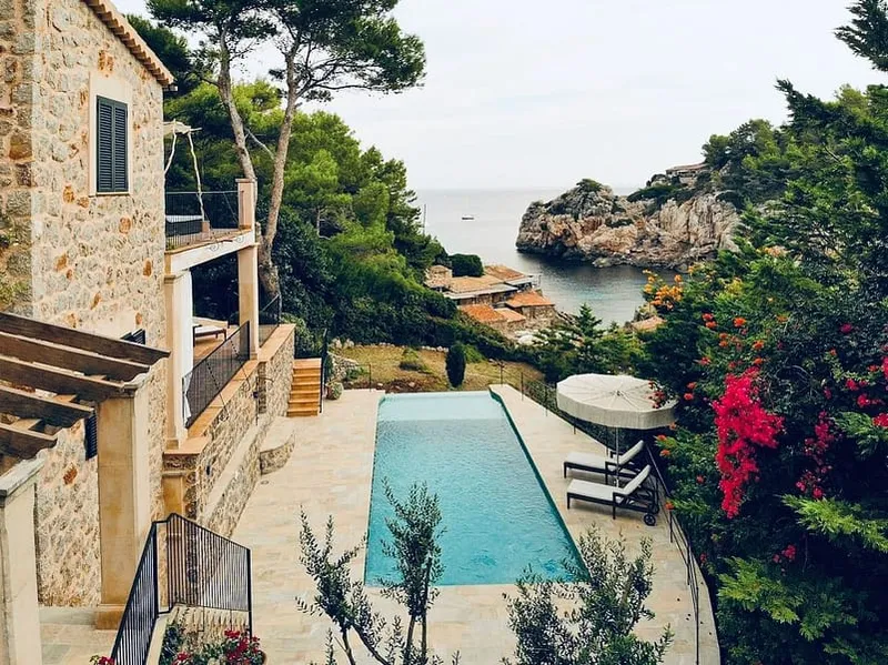 Villa with Infinity Pool in Cala Deià — photo 2