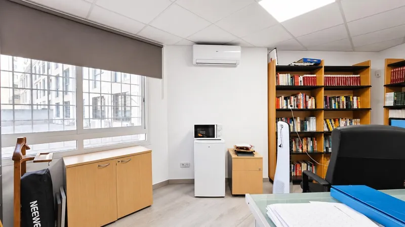 Office in the heart of Palma with parking option — photo 10