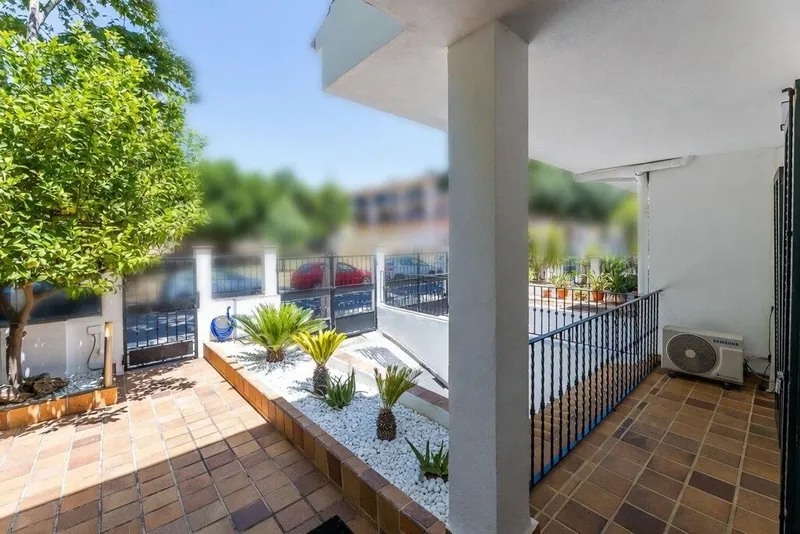Semi-detached chalet in Secar de la Real - Palma — photo 8