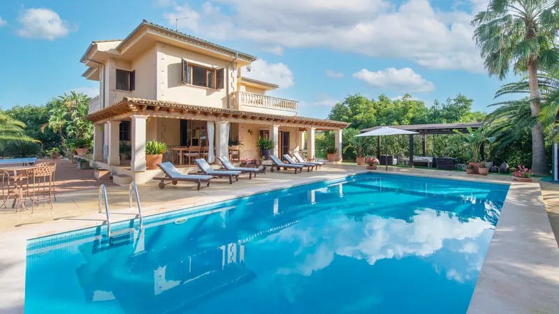 Finca in Son Sardina with vacation rental license and own avocado plantation — photo 1