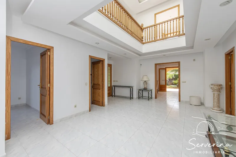 Impressive luxury villa in Cala Bona: tranquility, comfort and exclusivity — photo 5