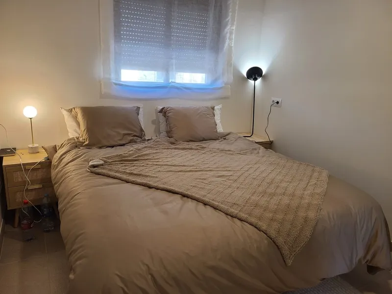 Penthouse for rent with private terrace in Gesa area — photo 8