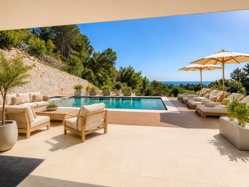 Luxury Villa for Sale in Puerto Portals with Sea Views — photo 3