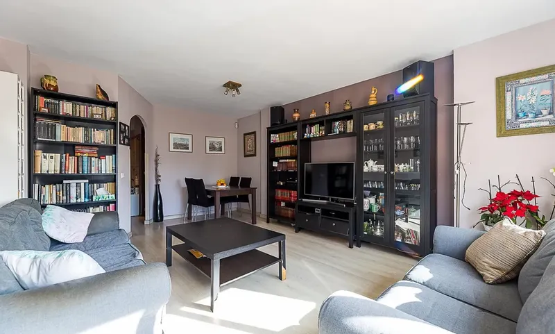 Apartment on Avenidas — photo 3