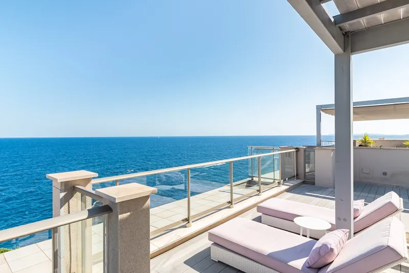 Apartment with 2 bedrooms and stunning sea views in Cala Figuera — photo 4