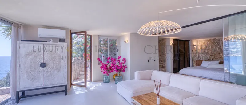 Renovated flat in 1st sea line in Puerto de Andratx — photo 11