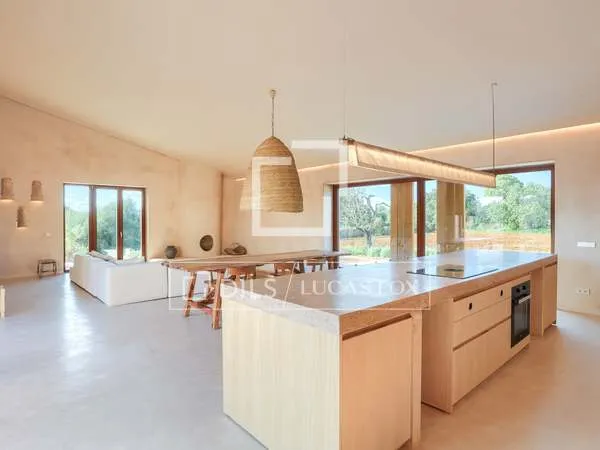 510m² country house with 206,000m² garden for sale in Manacor — photo 9