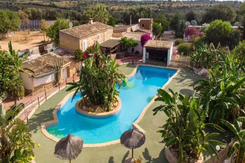 Finca with license for up to 23 places and pool near Calas de Mallorca — F 50 CM — photo 2