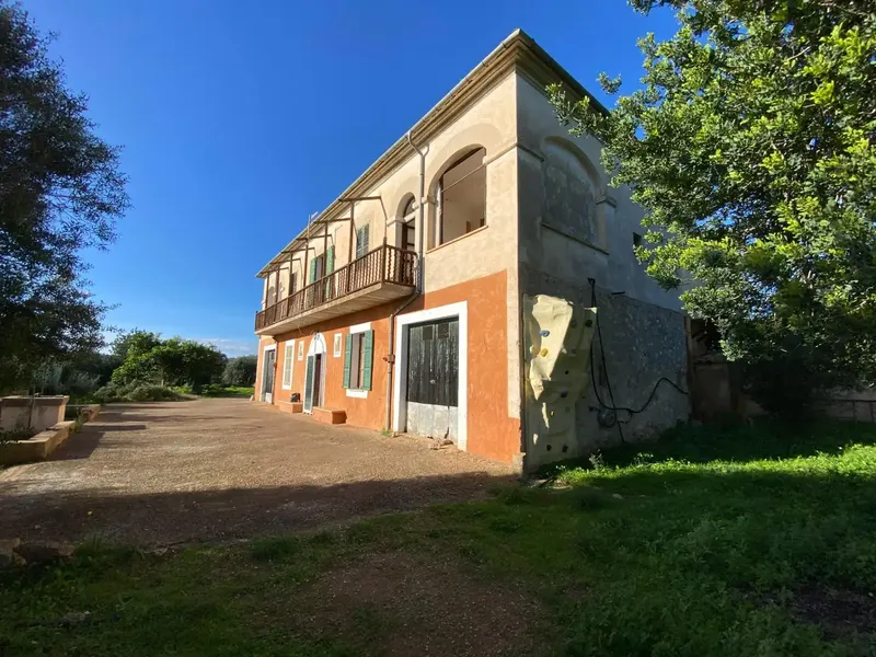Historic Mallorcan possessió with 37 hectares of land in the heart of the island — photo 2