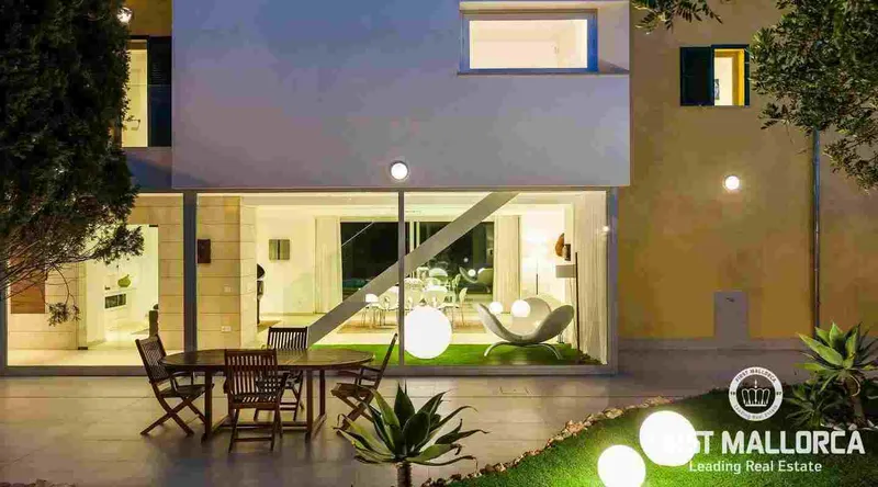 Real Estate Picture 0 Ref. No. 72172 — photo 10