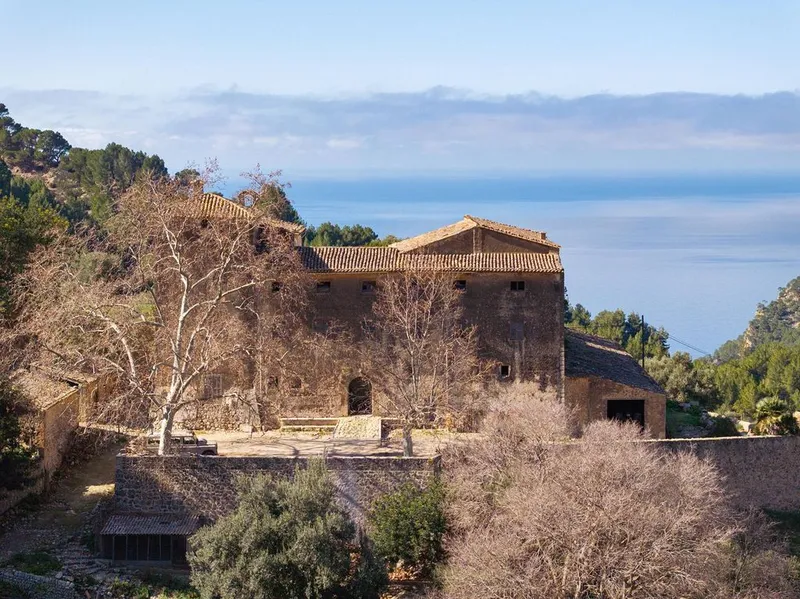 Luxury home in Estellencs, Province of Balearic Islands — photo 4