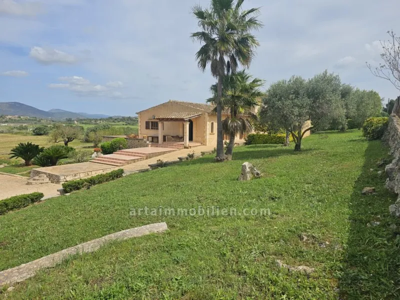 Finca in San Lorenzo — photo 1