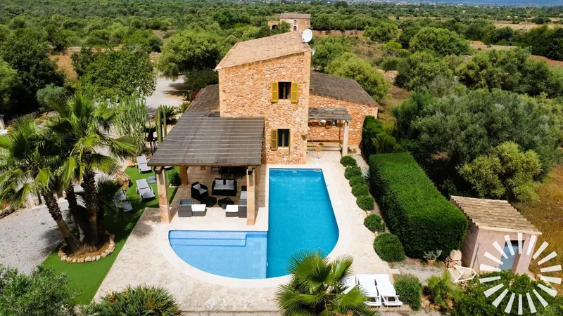 Villa with holiday license — photo 1
