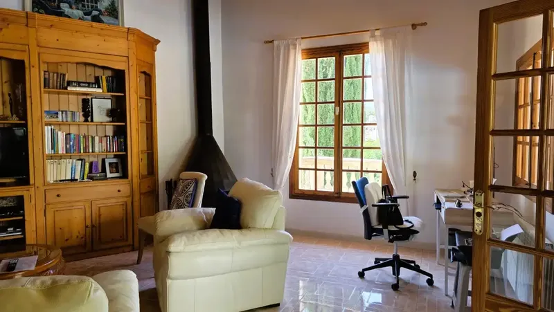 In a sunny and quiet environment in Port de Sóller, we present this magnificent house with garden, private pool and holiday rental license — photo 7