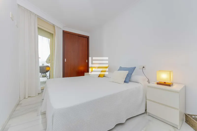 Penthouse for sale in an excellent location in Puerto de Alcudia, Mallorca. — photo 7