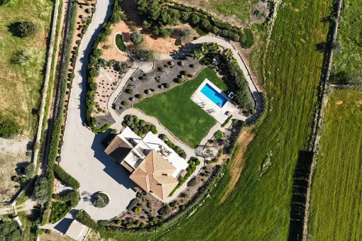 Ses Salines, Mediterranean luxury finca near Ses Salines – Privacy, elegance and quality of life at the highest level — photo 1