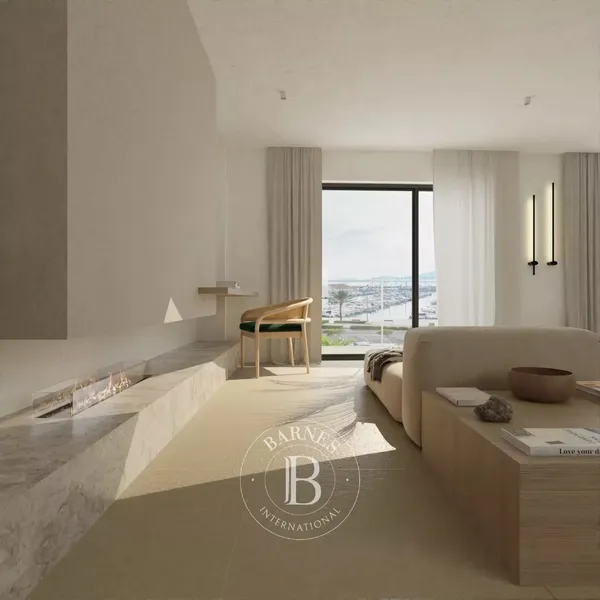 Harbour-View Penthouse in Port de Pollença with Rooftop Terrace — photo 2