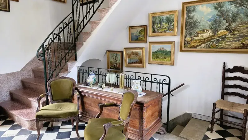 Discover this beautiful Mallorcan home of about 200 m² built, located in a quiet area on the outskirts of Sóller, surrounded by nature — photo 4