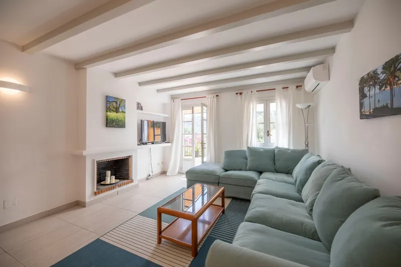 Beautiful duplex apartment with large terrace and communal pool in Port de Sóller — photo 7