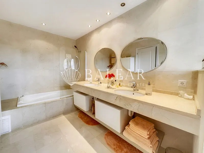 Semi-detached chalet with pool and partial sea views in Puig de Ros, Llucmajor — photo 6