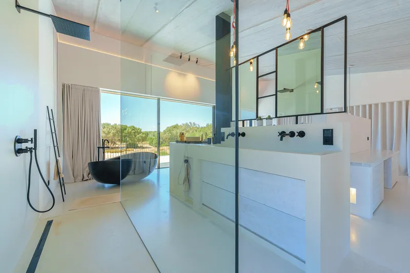 Elegant rustic estate in Campos with 5 suites and private garden — photo 12
