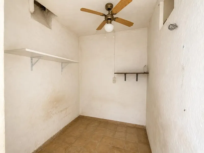 House with great potential a few minutes from the sea in El Arenal — photo 8