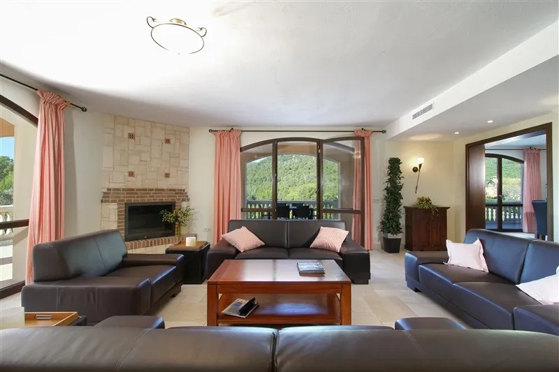 Mediterranean finca on a sensational estate in Santa María del Camí — photo 6