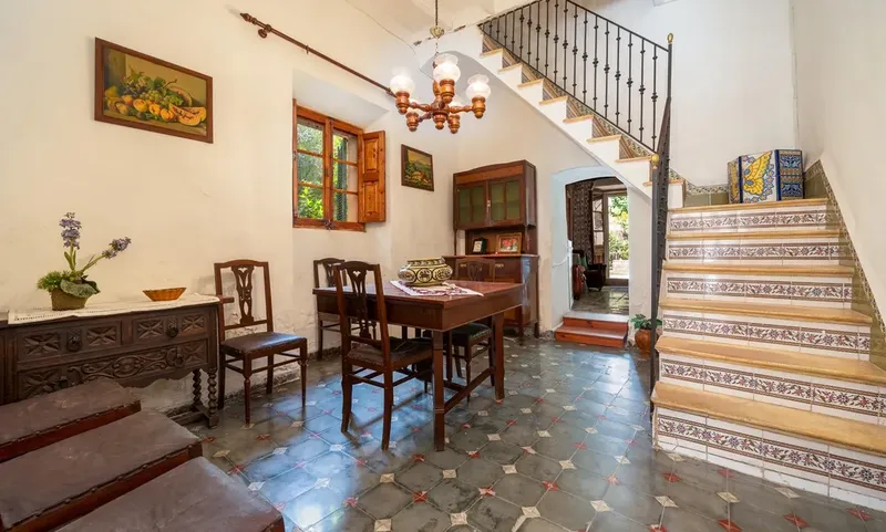 Townhouse with great potential in Santa Maria d... — photo 5