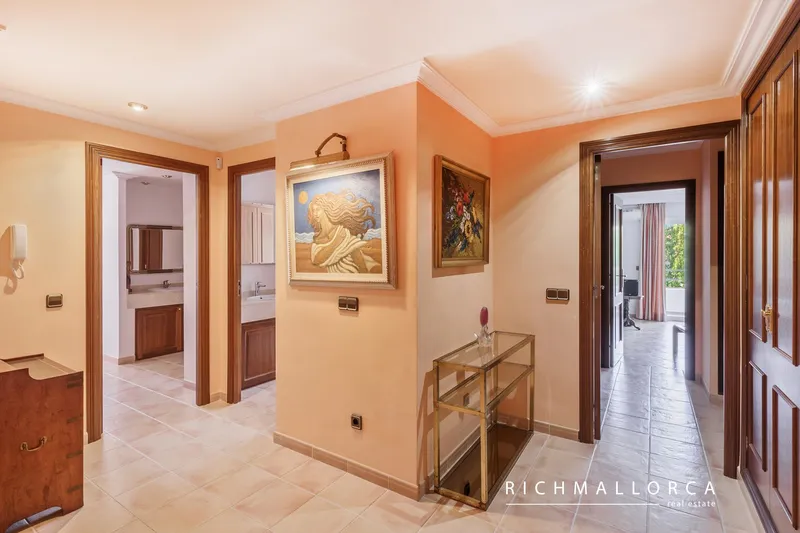 House with golf and mountain views for sale in Son Vida — photo 8