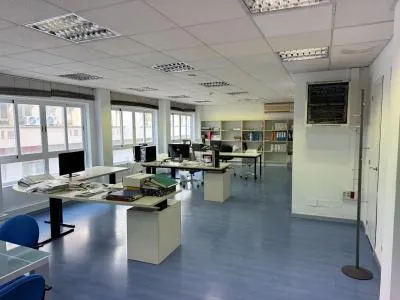 Office - Palma de Mallorca (Foners), Built Surface 172m², 4 Bedrooms, 2 Toilets, Lift — photo 2