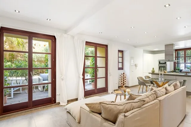 Move-in-ready ground floor apartment for sale in Palma Old Town, Mallorca — photo 2