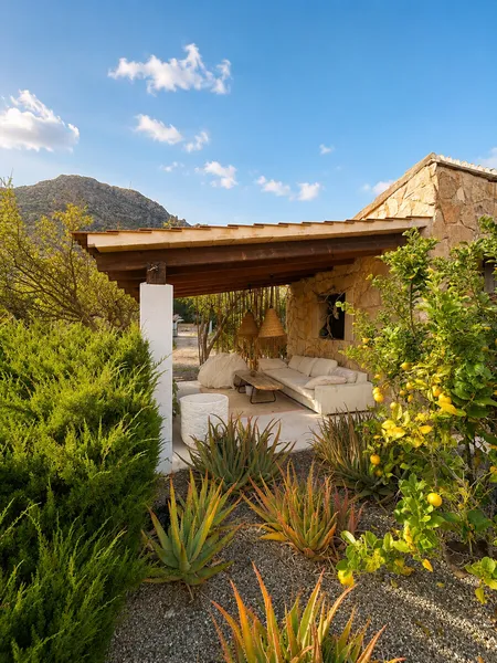 Mediterranean finca with pool and mountain views near Puerto Pollensa — photo 12