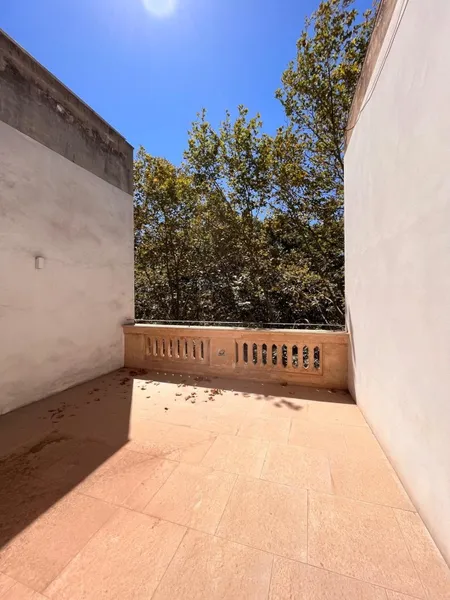Spacious penthouse to renovate for sale in Palma Old Town, Mallorca — photo 12