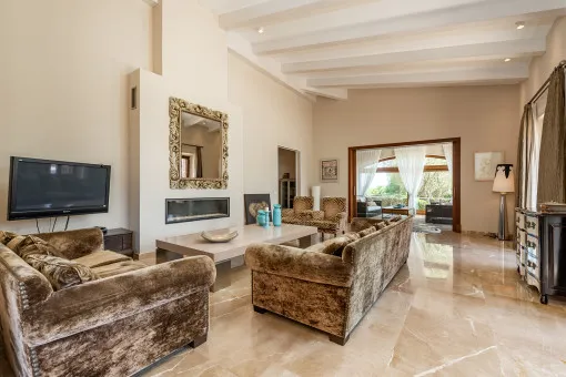 Manacor, magnificent luxury country house on a hilltop with pool and sea views, not far from Manacor — photo 10